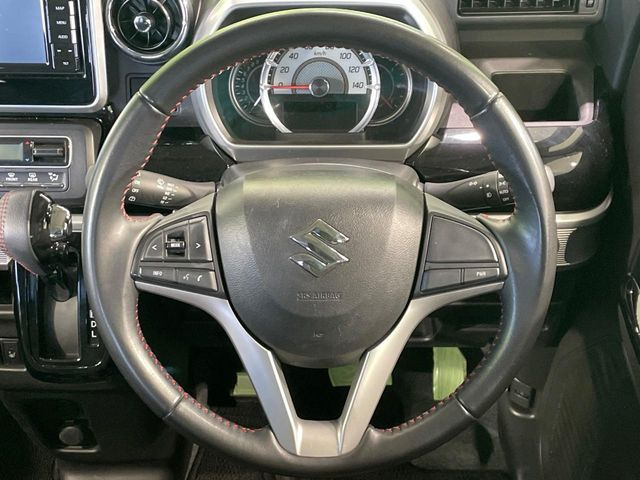 �y�����v�����X�e�A�����O�z�㎿�Ȋv���g�p���邱�ƂŁA��ɂ����������݂ƂĂ��^�]���₷���n���h���ł���