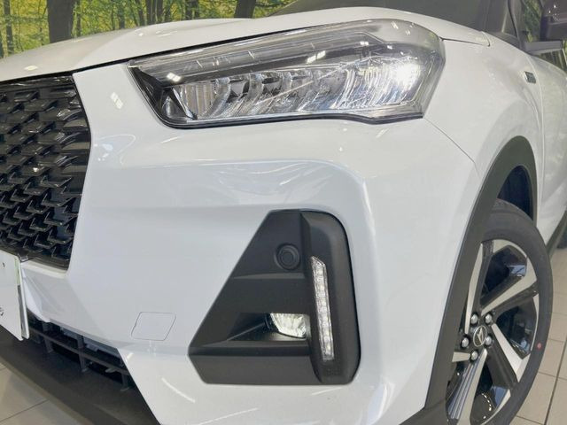 �y�V�[�P���V�����^�[�������v�t��LED�w�b�h���C�g�z�l�C�́w�����E�B���J�[�x�t����LED�w�b�h���C�g�𑕔��􍂋����͂������A�_�����͑��݊������Ղ�ő��Ԃ�����F������₷�����S�ł��B