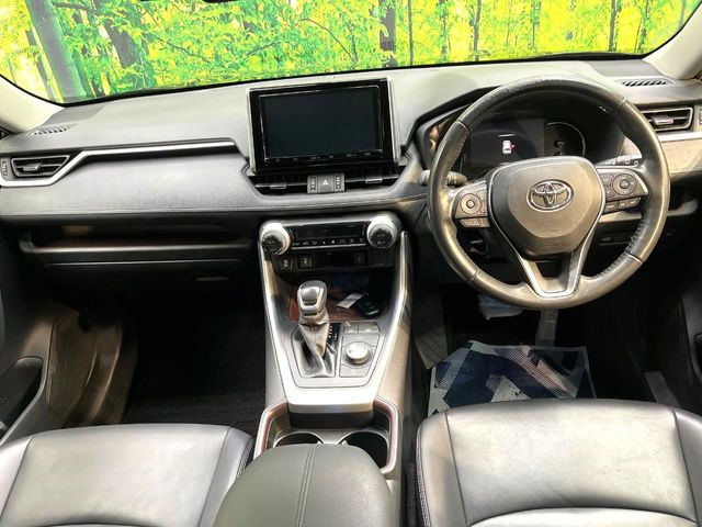 RAV42.5 ハイブリッド G E-Four 4WD