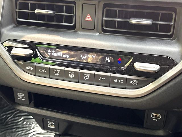 �y�I�[�g�G�A�R���z��x���D�݂̉��x�ɐݒ肷��΁A�ԓ��̉��x�����m�����ʂ≷�x�������Œ����B����&hellip;����&hellip;�Ɖ��x���X�C�b�`���������K�v�͂���܂���B���K�Ȏԓ���Ԃɂ͕K�{�̋@�\�ł��ˁ�