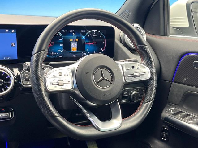 ���n���h�����̃X�������Ȃ��A���ꂢ�ȏ�Ԃ��ێ����Ă���܂��B�e�X�C�b�`���̓�����m�F�ς݂ł��B