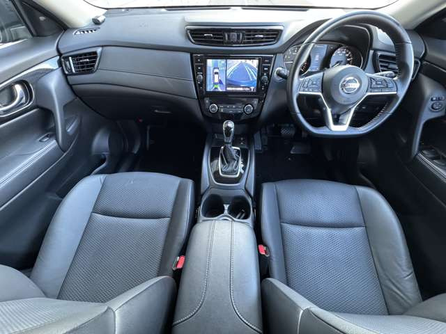 エクストレイル2.0 20Xi