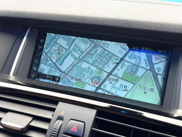 �������i�r:��̊��̂���i�r�́A����������ԓ������o���Ă���܂��B�I�[�f�B�I�@�\���[�����Ă���܂��̂ŁA�^�]�����y���߂܂���