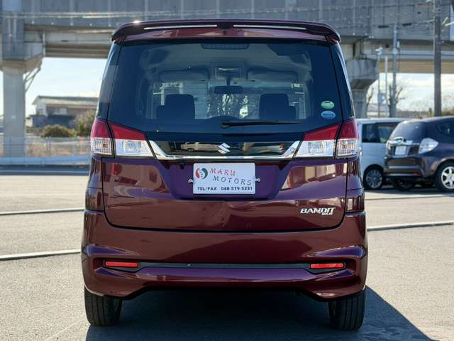 ���������ԑ����W�����ł�!���̋@��ɐ��񂲗��X������!