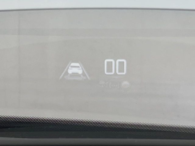 ���w�b�h�A�b�v�f�B�X�v���C:���݂̑��x�⑖�s�����f�W�^���\���ŉ^�]�ȑO���̃K���X�ɓ��e!�^�]���A���������炳���K�v�ȏ����m�F�ł���̂łƂ��Ă��֗��ň��S!