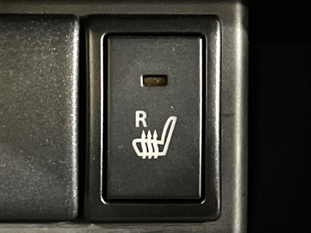 �y�V�[�g�q�[�^�[�z�������ɏd�󂷂�V�[�g�q�[�^�[!�G�A�R����葁�����܂��Ă����̂Ŋ�����̐l�����S�ł��ˁ�G�A�R���̉����͊������邩����A�Ƃ������ɂ����������߂ł��B