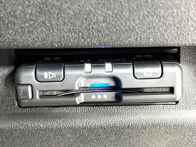 【ETC】高速道路の料金所をストレスなく通過!話題のスポットやサービスエリアに多い「スマートIC」利用時は必須のアイテムです。当店でセットアップを実施、ご納車当日からすぐにご利用いただけます!