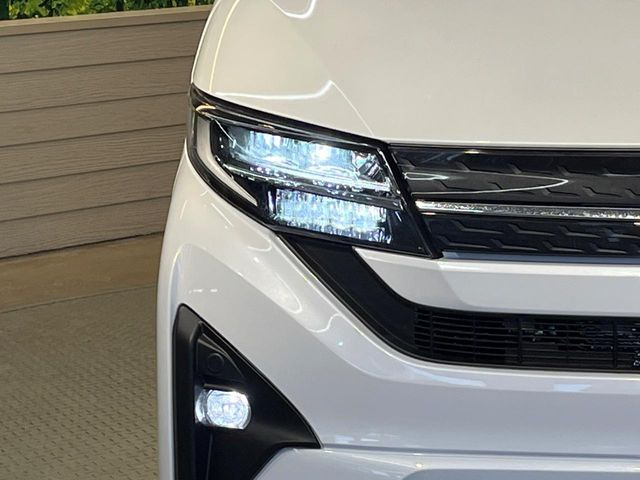 �yLED�w�b�h���C�g�z���V����ԑ��s�����ǍD�Ȏ��E���m�ۂ����S���ĉ^�]�ł��鍂�P�xLED�w�b�h���C�g�𑕔�!�_�����x�������A����d�͂��}�����Ă��܂��B