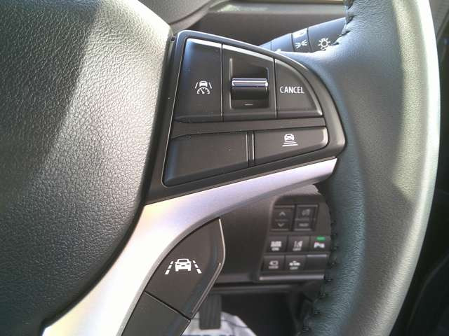 ���A�_�v�e�B�u�N���[�Y�R���g��-�����A�N�Z������Ȃ��ɃX�e�A�����O�̃X�C�b�`����݂̂ō������H�Ȃǂł̒葬���s&�Ǐ]���s�𐧌䂵�܂�!