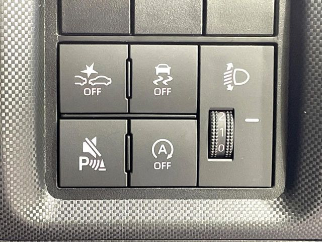 �y�X�}�[�g�A�V�X�g�z���s���ɑO���̎ԗ�����F�����A�Փ˂������Ȏ��͌x��ƃu���[�L�ŏՓˉ���Ɣ�Q�y�����A�V�X�g�B�����S�Ƀh���C�u�����y���݂��������܂��B