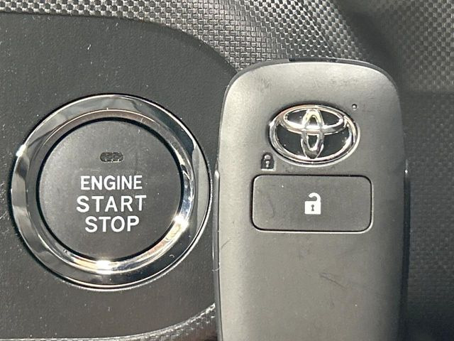 �y�X�}�[�g�L�[�z�J�o����|�P�b�g�ɓ��ꂽ�܂܂ł��h�A�̎{���E�������\�ȃX�}�[�g�L�[�𑕔��B�G���W���̃I���E�I�t�����J�M�����o���K�v����������Ƃ��Ă��֗��ł���