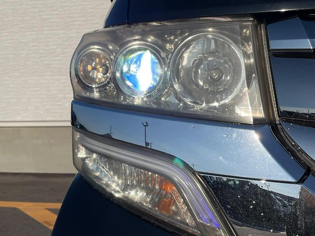 �w�b�h���C�g��e�[�������v&�A���~�z�C�[�����̊e��R�[�e�B���O���I�X�X�����Ă���܂��B�����Y�����̉��΂݂≘���}���A���ꂢ�ȏ�Ԃ������e�i���X���X�ŕۂĂ܂���