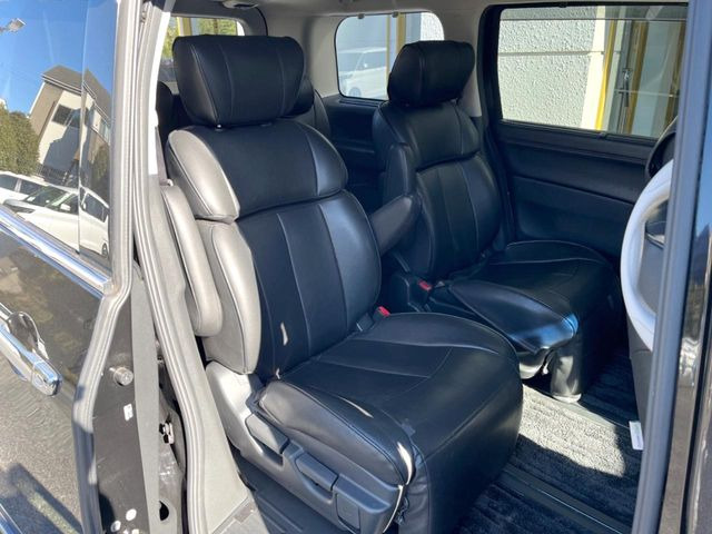 �L�X�Ƃ���2��ڃV�[�g�͋��Z���������A���S�n�����K!�F�B��Ƒ��Ƃ̂��o�����ɂ҂�����ł��B�x�r�[�V�[�g��`���C���h�V�[�g�g�p�������K�ɂ��߂�������������\���ȋ�Ԃ��m�ۂ��Ă��܂��B