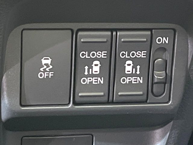 �y�����p���[�X���C�h�h�A�z�X�}�[�g�L�[��^�]�Ȃ̃X�C�b�`�Ō�ȗ����X���C�h�h�A�̊J���\���d��������͂����ăh�A���J����K�v�������A�����Ȃ��q�l�ł��ȒP�ɊJ���߂ł����K�ł���