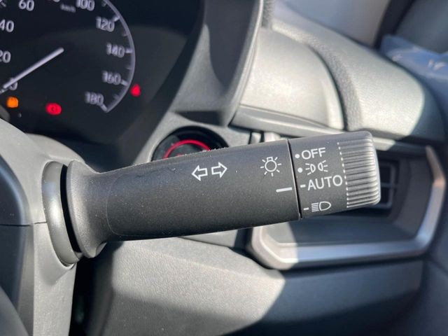 �y�I�[�g���C�g�z����̖��邳�ɉ����Ď����Ńw�b�h���C�g�̓_���E�������ł���@�\�ł�!���C�g�̕t���Y��E�����Y��Ȃǂ������Ȃ�A�J�̓���[���̑��s�����S!�g���l���ʉߎ����֗��ł��ˁ�