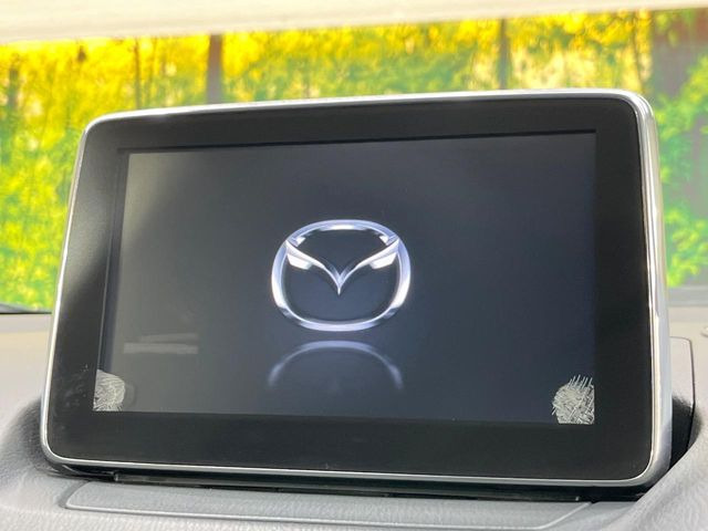 �y���[�J�[�����i�r�z�C���e���A�ɗn�����ރX�^�C���b�V���ȁu��p�݌v�v���[�J�[�i�r�𑕔��􎋔F���⑀�쐫�ȂǊ�{���\�ɂ��D��A���㎿�ȃJ�[���C�t�����y���݂��������܂��B