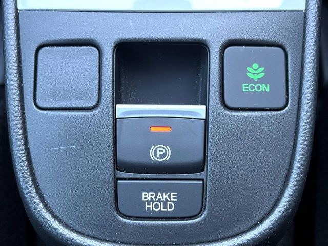 �y�y�d���p�[�L���O�u���[�L�z�p�[�L���O�u���[�L�͕֗��ȓd����!�{�^����ő���ł��A�A�N�Z���𓥂߂Ύ����ŉ�������܂��􃌃o�[��y�_���������̂ŉ^�]�ȉ����������肵�܂��ˁ�