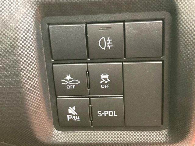 �y�X�}�[�g�A�V�X�g�z���s���ɑO���̎ԗ�����F�����A�Փ˂������Ȏ��͌x��ƃu���[�L�ŏՓˉ���Ɣ�Q�y�����A�V�X�g�B�����S�Ƀh���C�u�����y���݂��������܂��B