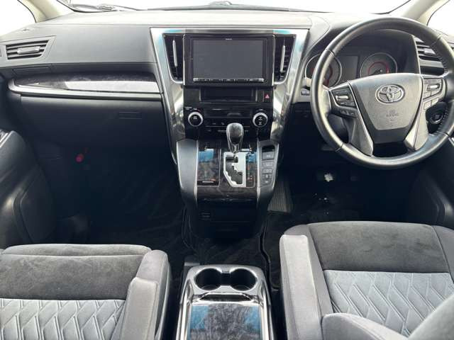 ヴェルファイア2.5 Z Aエディション 4WD