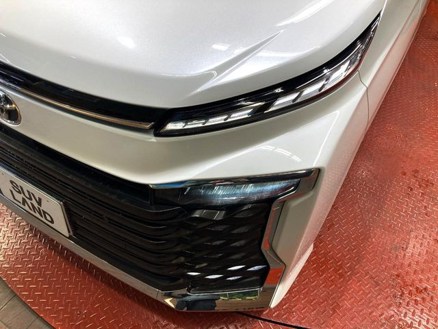 �yLED�w�b�h���C�g�z���V����ԑ��s�����ǍD�Ȏ��E���m�ۂ����S���ĉ^�]�ł��鍂�P�xLED�w�b�h���C�g�𑕔�!�_�����x�������A����d�͂��}�����Ă��܂��B