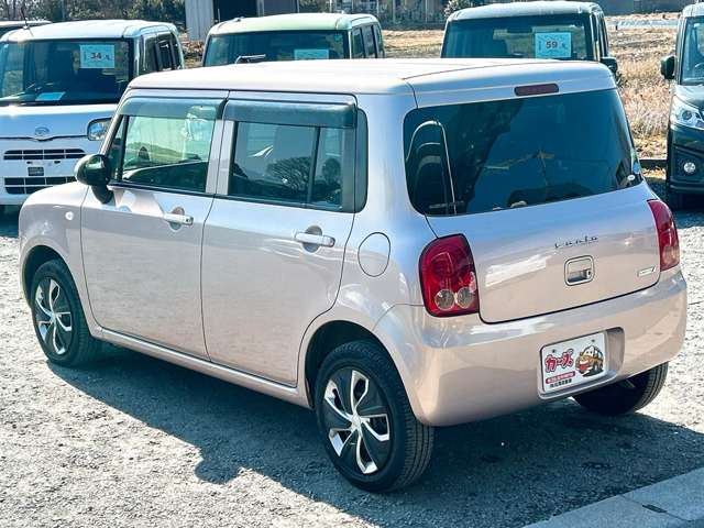 ���X�ł͌y�����Ԃ��畁�ʎԂ܂ŕ��L���I�[�����[�J�[�̎Ԏ�E�F�E�O���[�h��L�x�ɑ����Ă���܂��B