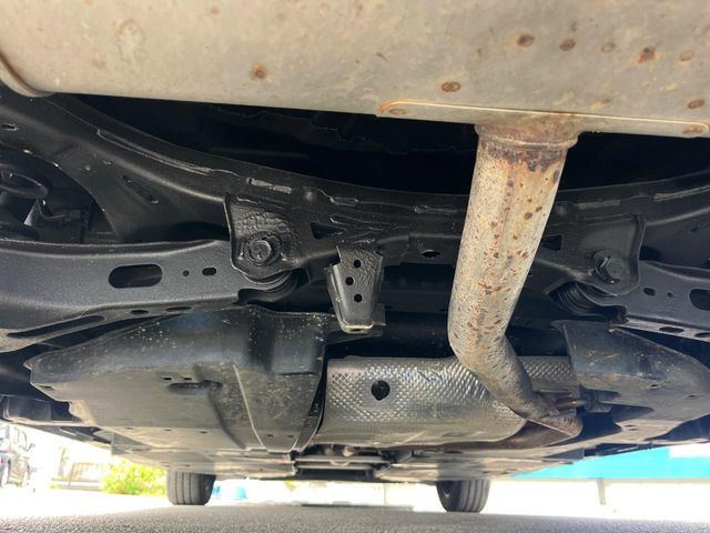 下回りがきれいなうちに、防錆加工の施工がオススメ。降雪地域はもちろん、沿岸部にお住いの方や、趣味でマリン・ウィンタースポーツをされる方にご好評いただいております。