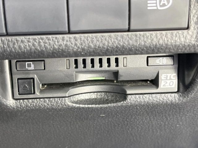 【ETC】高速道路の料金所をストレスなく通過!話題のスポットやサービスエリアに多い「スマートIC」利用時は必須のアイテムです。当店でセットアップを実施、ご納車当日からすぐにご利用いただけます!