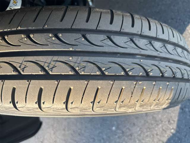 N-BOXジョイ 2トーン