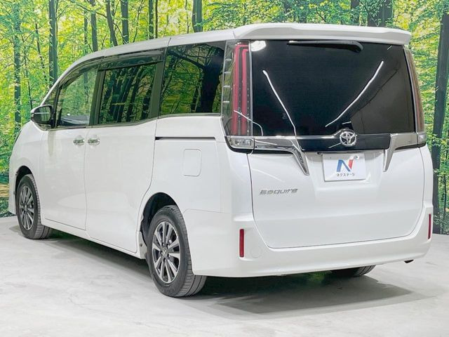 ☆全国のネクステージからお取り寄せが可能※!遠方の店舗に展示してあるクルマが気になる場合も、最寄りの店舗でご覧いただくことが可能です!是非私たちに要望をお聞かせください!※別途費用