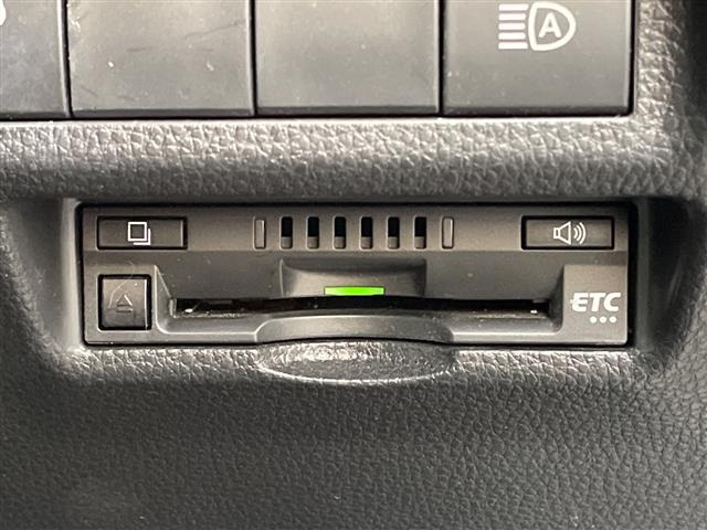 RAV42.0 アドベンチャー 4WD