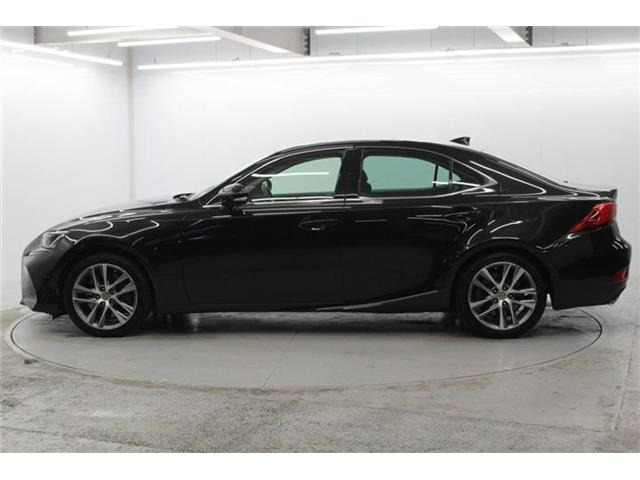 ���Ǝҗl�ւ̔̔��͂��f�肳���Ă��������܂��B �Ԍ������ԗ��̏ꍇ�́A�Ԍ����擾�������x�������z�ŕ\�����Ă���܂�