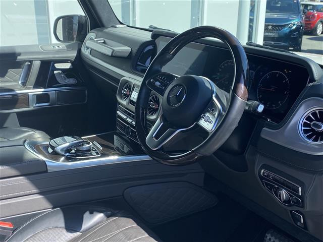 GクラスG400d マヌファクトゥーアエディション  4WD