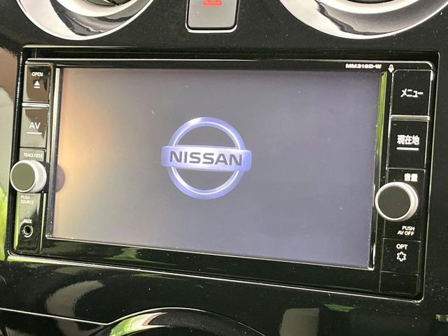 �y�����i�r�z�l�C�̏����i�r�𑕔����Ă���܂��B�i�r�̎g���₷���͂������A�I�[�f�B�I�@�\���[��!�L�����v�◷�s�͂������A�ʋ΂┃�����ȂǕ��i�̃h���C�u���y�����Ȃ�͂���