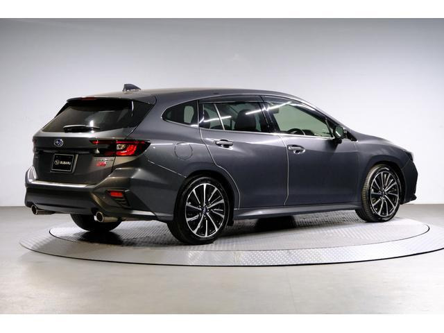 レヴォーグ1.8 STI スポーツ EX 4WD