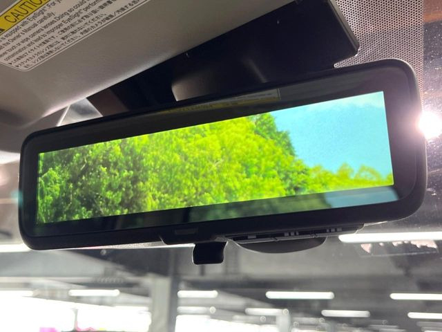 �y�X�}�[�g�����r���[�~���[�z��Ȃ̑傫�ȉו��⓯��҂Ō�����m�F���Â炢���ł����S!�J�������B�e�����ԗ�����̉f�������[���~���[���ɕ\���B�N���A�Ȏ��E�ŏ󋵂̊m�F���\�ł�!