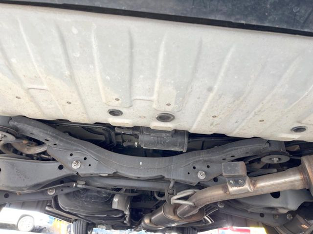 ����肪���ꂢ�Ȃ����ɁA�h�K���H�̎{�H���I�X�X���B�~��n��͂������A���ݕ��ɂ��Z���̕���A��Ń}�����E�E�B���^�[�X�|�[�c���������ɂ��D�]���������Ă���܂��B