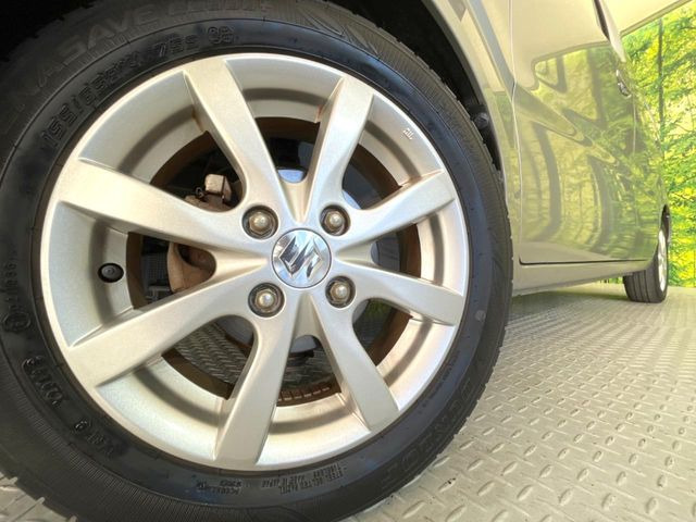 �y����14�C���`�A���~�z�C�[���z�O�ςɃ}�b�`���������A���~�z�C�[���𑕒����Ă���܂��B�e��ЊO�A���~�z�C�[����A�X�^�b�h���X�^�C�����戵�����Ă���܂��B���񂲑��k����������