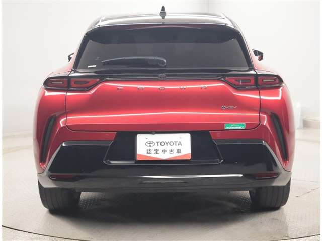 クラウンスポーツ2.5 Z E-Four 4WD