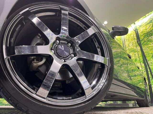 �y19�C���`�A���~�z�C�[���z�O�ςɃ}�b�`�����A���~�z�C�[���𑕒����Ă���܂��B�e��A���~�z�C�[����A�X�^�b�h���X�^�C�����戵�����Ă���܂��B���񂲑��k����������