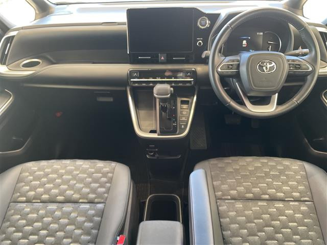 ヴォクシー2.0 S-Z