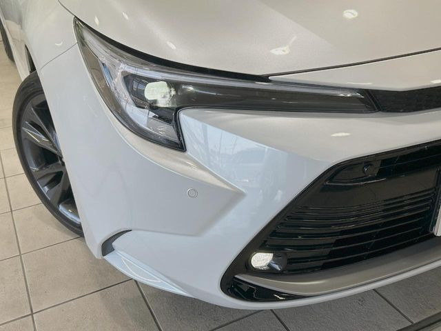 �yLED�w�b�h���C�g�z���V����ԑ��s�����ǍD�Ȏ��E���m�ۂ����S���ĉ^�]�ł��鍂�P�xLED�w�b�h���C�g�𑕔�!�_�����x�������A����d�͂��}�����Ă��܂��B