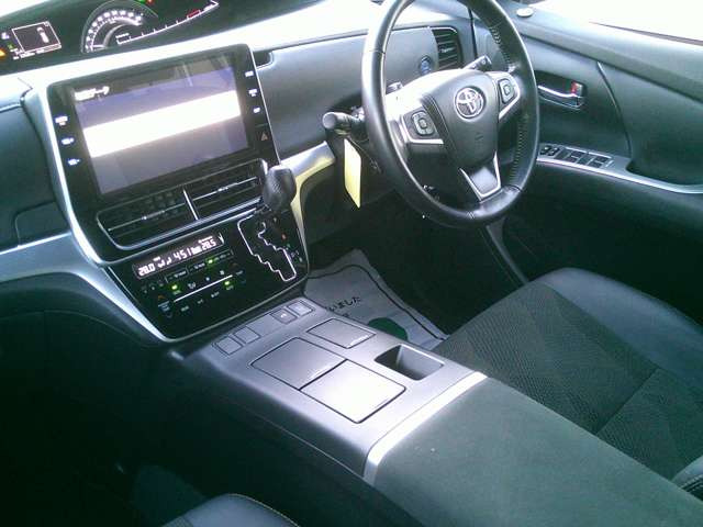 ���A�N�Z�X�͊։z�����ԓ������IC�~��Ė�3��!�Ŋ�w��JR�����{�E��z���E��Չw�ƂȂ�܂�!�V�����Ȃ��z���E��э����w�ł�!���O�ɂ��A���𒸂���΍Ŋ��w�܂ő��}�T�[�r�X������܂���