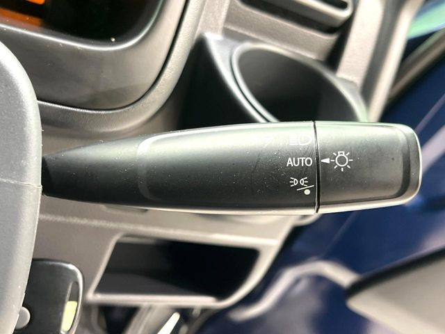 �y�I�[�g���C�g�z����̖��邳�ɉ����Ď����Ńw�b�h���C�g�̓_���E�������ł���@�\�ł�!���C�g�̕t���Y��E�����Y��Ȃǂ������Ȃ�A�J�̓���[���̑��s�����S!�g���l���ʉߎ����֗��ł��ˁ�