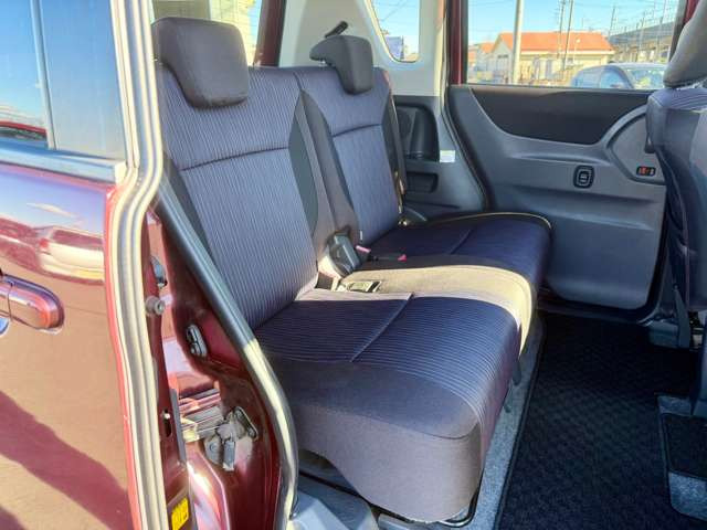 ���X�͍s�c�����R���̊��ˌ����_�̋߂��ɓX�܂��������܂��B���Ԃł��A�N�Z�X���₷���ꏊ�Ɍ�����܂��B�d�Ԃł��z���̍ۂ��Ŋ���JR���������w�܂ł��}���ɎQ��܂��B���C�y�ɂ��₢���킹������!