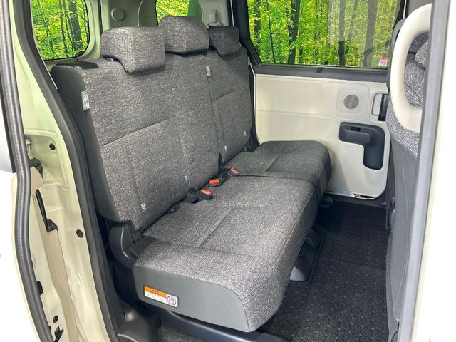 �L�X�Ƃ���2��ڃV�[�g�͋��Z���������A���S�n�����K!�F�B��Ƒ��Ƃ̂��o�����ɂ҂�����ł��B�x�r�[�V�[�g��`���C���h�V�[�g�g�p�������K�ɂ��߂�������������\���ȋ�Ԃ��m�ۂ��Ă��܂��B