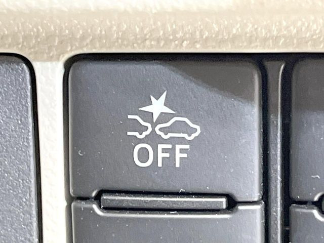 �y�X�}�[�g�A�V�X�g�z���s���ɑO���̎ԗ�����F�����A�Փ˂������Ȏ��͌x��ƃu���[�L�ŏՓˉ���Ɣ�Q�y�����A�V�X�g�B�����S�Ƀh���C�u�����y���݂��������܂��B