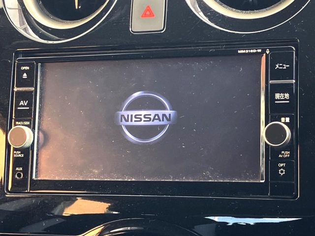 �������̃i�r����������Ă���܂�!�G���W�������������ɁA���[�J�[�̃��S���o�Ă���̂��������ł���