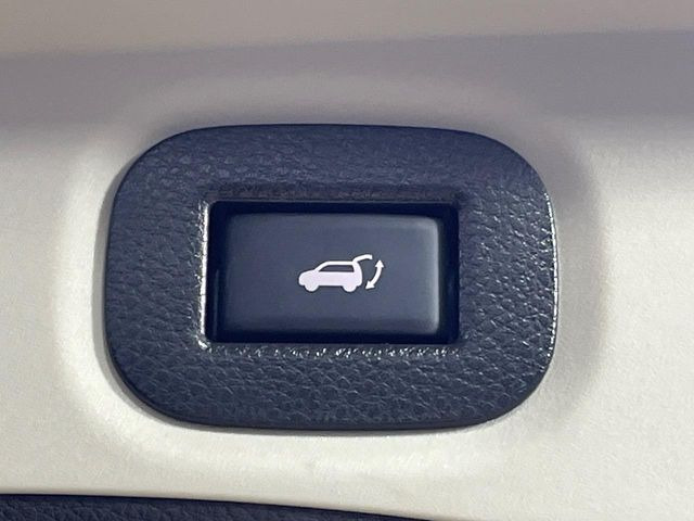 �y�p���[�o�b�N�h�A�z�X�}�[�g�L�[��^�]�Ȃ̃{�^�������������Ń��A�Q�[�g�������ŊJ���܂�!�ו��������Ă��鎞��A�����ʒu�ɂ���o�b�N�h�A��߂�ۂɕ֗��ȋ@�\�ł���