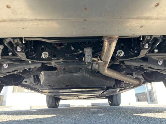 ����肪���ꂢ�Ȃ����ɁA�h�K���H�̎{�H���I�X�X���B�~��n��͂������A���ݕ��ɂ��Z���̕���A��Ń}�����E�E�B���^�[�X�|�[�c���������ɂ��D�]���������Ă���܂��B