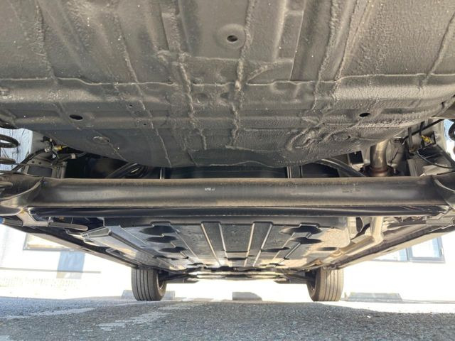 ����肪���ꂢ�Ȃ����ɁA�h�K���H�̎{�H���I�X�X���B�~��n��͂������A���ݕ��ɂ��Z���̕���A��Ń}�����E�E�B���^�[�X�|�[�c���������ɂ��D�]���������Ă���܂��B